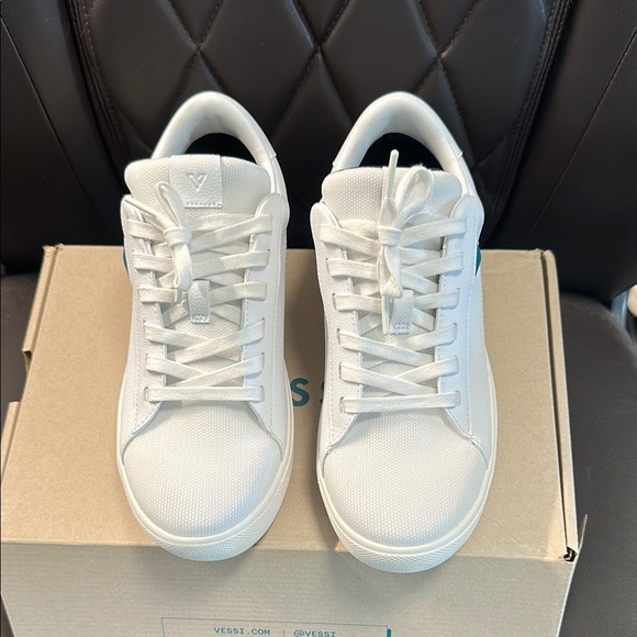 Vessi Shoes - Vessi Women’s Waterproof White Sneakers